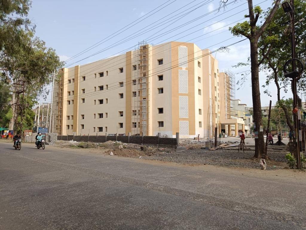 The new block from the campus road